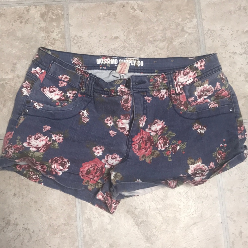 Massimo supply Co ultimate short jeans